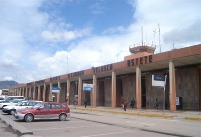 aeropuerto_alejandro_velasco
